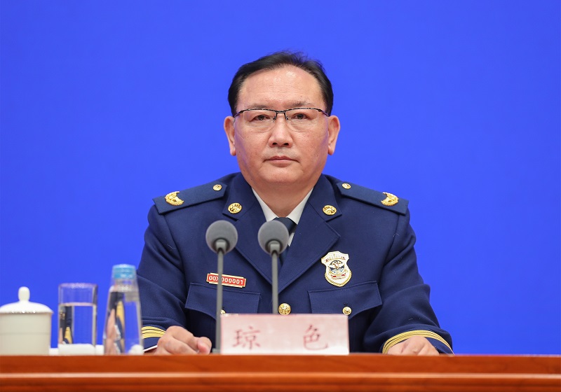 美女被肏出白浆爽歪歪应急部党组成员、消防救援局局长琼色出席新闻发布会
